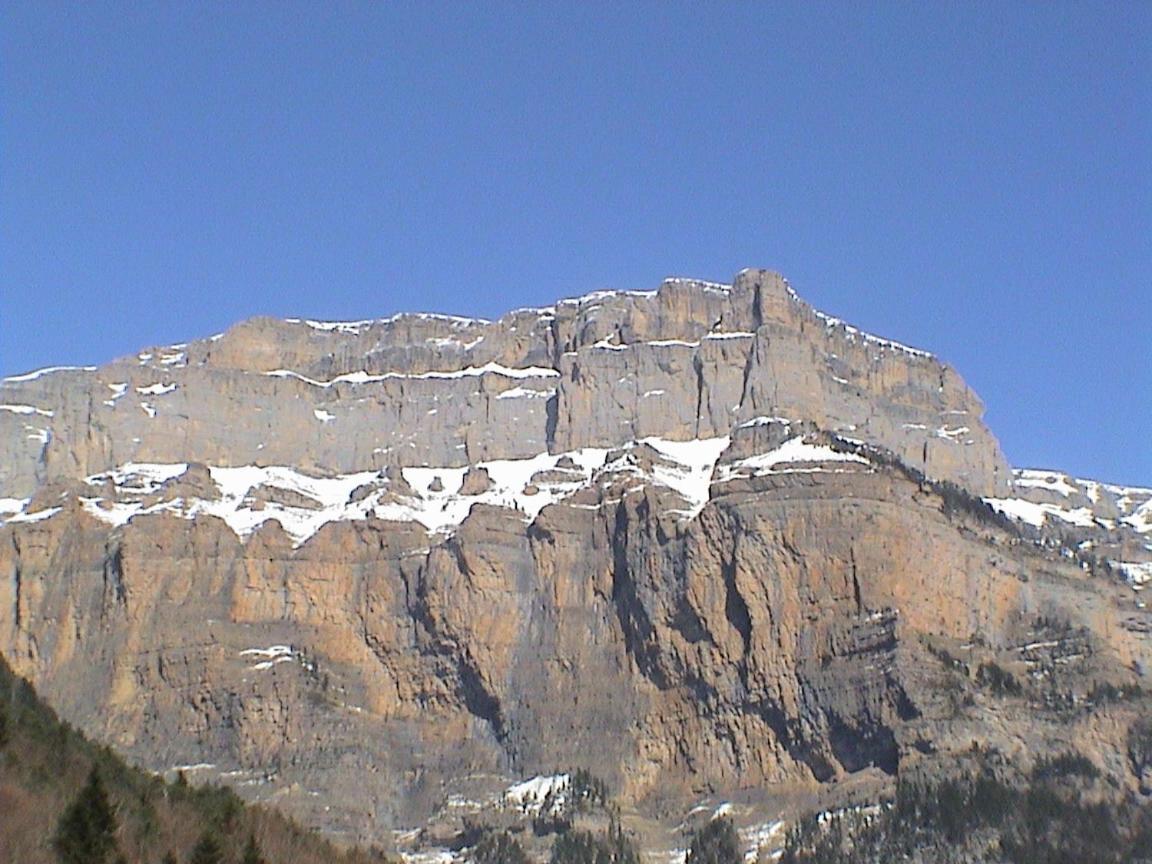 Pinarillos Sarvisé Exteriér fotografie